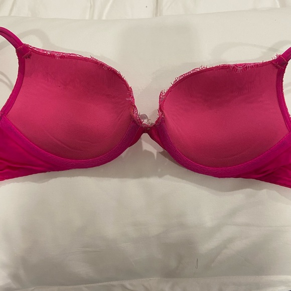 Limited edition Very Sexy VS push up bra - Picture 3 of 4